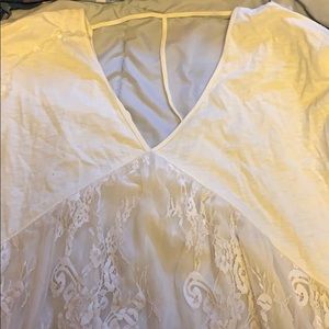 White Taylor and Sage Shirt